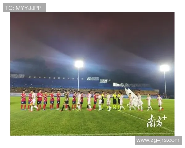 亚特兰特与索诺拉的激烈对决揭示足球战术与团队协作的精彩瞬间