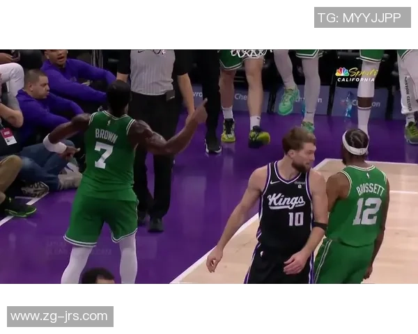 凯尔特人对阵国王的历史交锋回顾与战绩分析