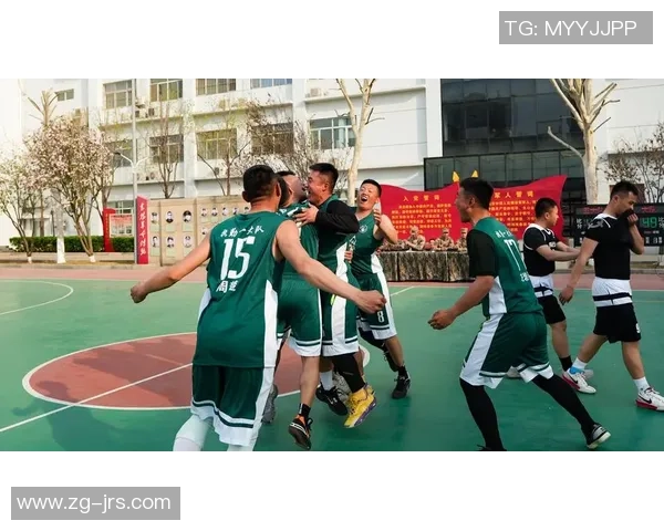 北京紫禁勇士迎战辽宁队全力争胜展现篮球风采与激情对决