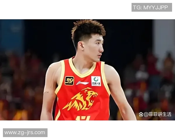 孙铭徽：从篮球新星到国家队核心的成长之路与奋斗历程