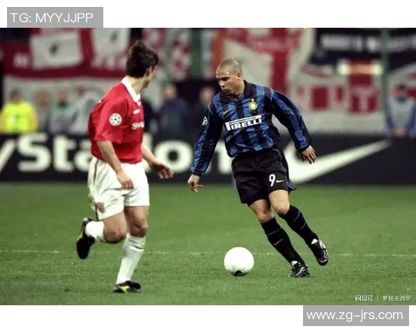 库尔图瓦：从守门员到传奇的蜕变与足球生涯的辉煌历程